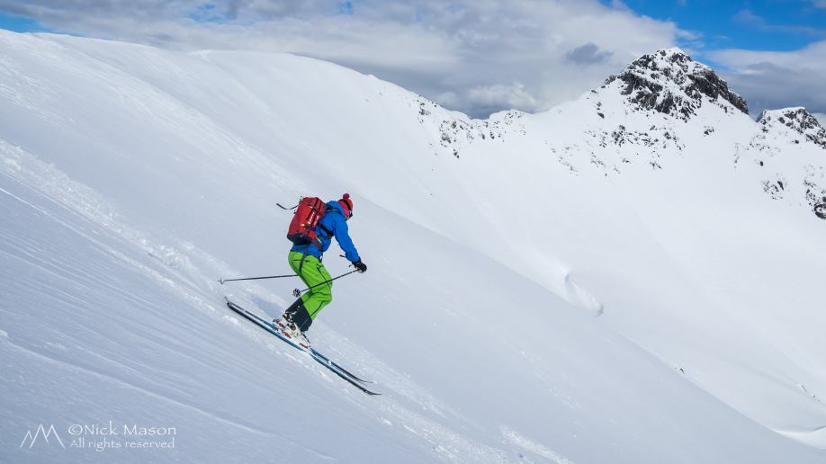 27 Mark Stevens on the East Face of Sautinden, Austvågøya