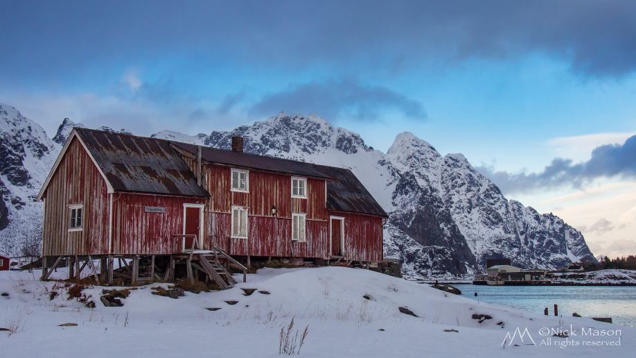 02 An old rorbu or fisherman